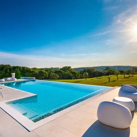 Luxury Deluxe With Private Pool In - Istria Villa Pula