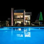 Vila Luxury Villa Deluxe Pula With Heated Pool In Istria *