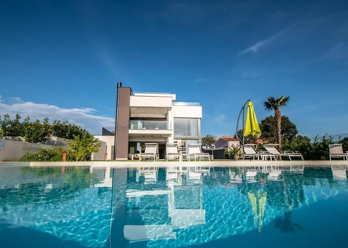 Vila Luxury Deluxe With Private Pool In - Istria