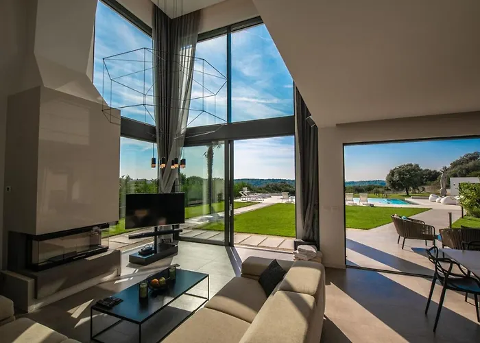 Luxury Deluxe With Private Pool In - Istria * Pula