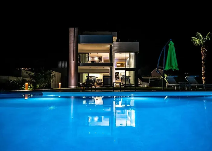 Villa Luxury Deluxe With Private Pool In - Istria *