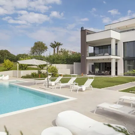 Luxury Deluxe With Private Pool In - Istria Pula