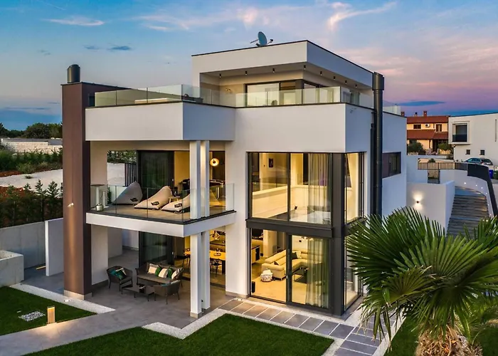 Luxury Deluxe With Private Pool In - Istria Pola